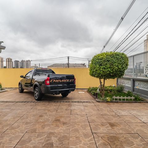 Casa à venda com 161m², 3 quartos e 7 vagasÁrea Externa