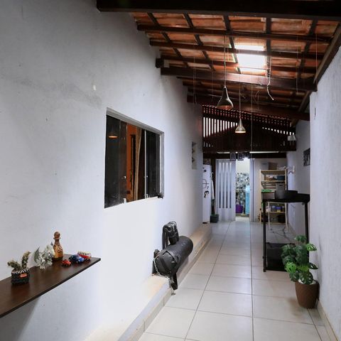 Casa à venda com 597m², 4 quartos e 7 vagas Casa à venda com 597m², 4 quartos e 7 vagasÁrea externa
