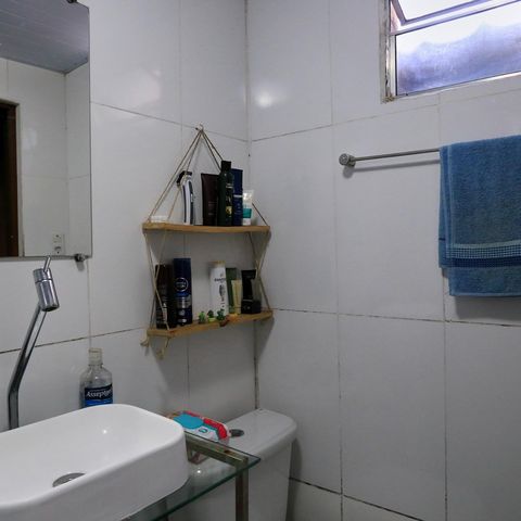 Casa à venda com 597m², 4 quartos e 7 vagas Casa à venda com 597m², 4 quartos e 7 vagasBanheiro da Suíte