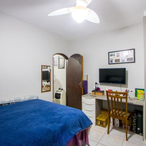 Casa à venda com 125m², 2 quartos e 2 vagas Casa à venda com 125m², 2 quartos e 2 vagasQuarto 1