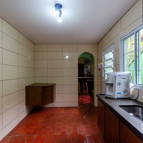 Casa à venda com 340m², 3 quartos e 1 vaga Casa à venda com 340m², 3 quartos e 1 vagaCozinha 1