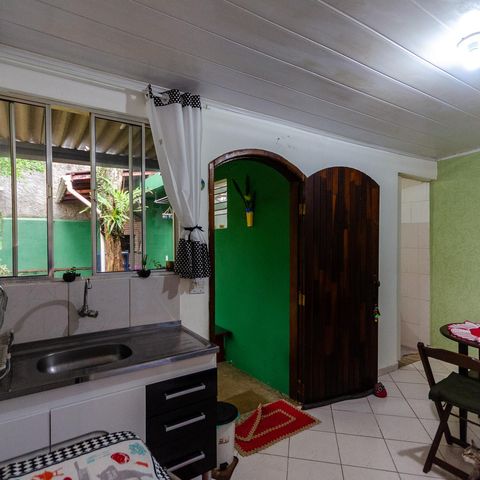 Casa à venda com 340m², 3 quartos e 1 vaga Casa à venda com 340m², 3 quartos e 1 vagaCozinha 2