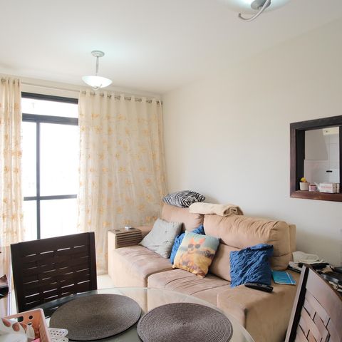 Apartamento à venda com 57m², 2 quartos e 1 vagaSala