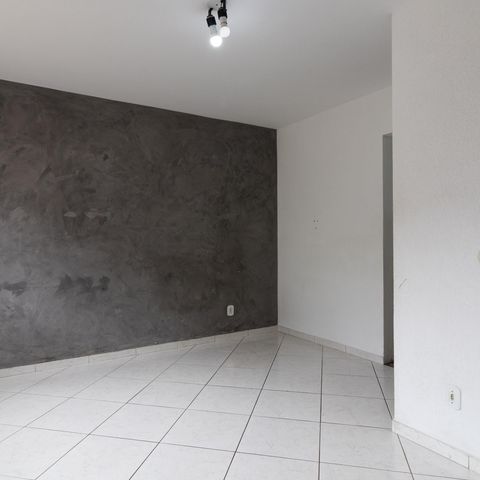 Casa de condomínio à venda com 56m², 2 quartos e 1 vaga Casa de condomínio à venda com 56m², 2 quartos e 1 vagaSala