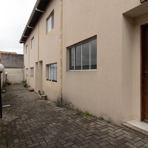 Casa de condomínio à venda com 56m², 2 quartos e 1 vaga Casa de condomínio à venda com 56m², 2 quartos e 1 vagaÁrea comum