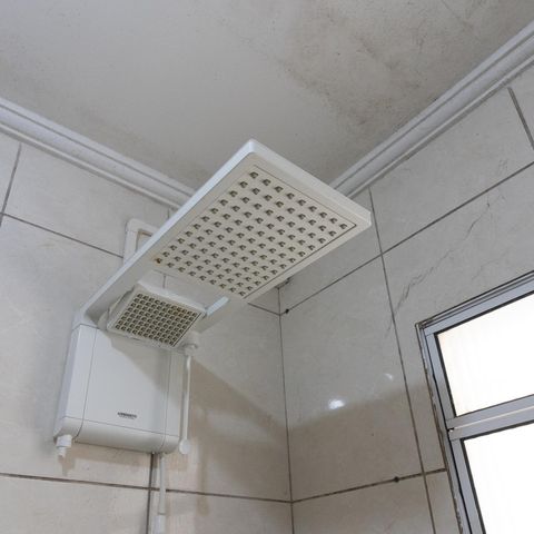 Casa de condomínio à venda com 56m², 2 quartos e 1 vaga Casa de condomínio à venda com 56m², 2 quartos e 1 vagaBanheiro Social