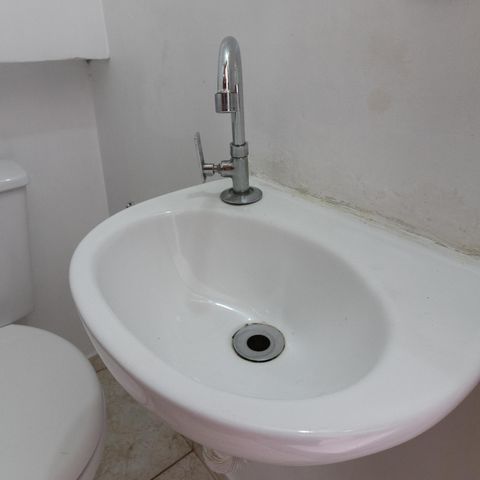 Casa de condomínio à venda com 56m², 2 quartos e 1 vaga Casa de condomínio à venda com 56m², 2 quartos e 1 vagaLavabo