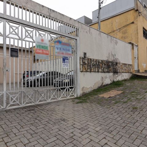 Casa de condomínio à venda com 56m², 2 quartos e 1 vaga Casa de condomínio à venda com 56m², 2 quartos e 1 vagaFachada e Plaquinha