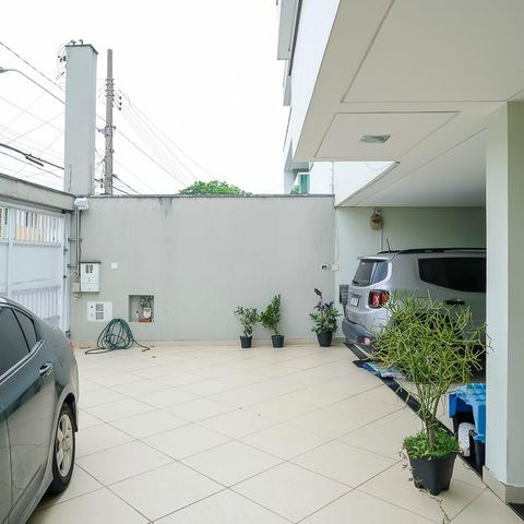 Casa à venda com 249m², 3 quartos e 3 vagasGaragem