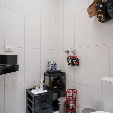 Casa à venda com 249m², 3 quartos e 3 vagasBanheiro da Suíte 3