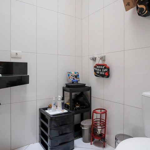 Casa à venda com 249m², 3 quartos e 3 vagasBanheiro da Suíte 3