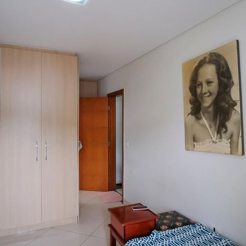 Casa à venda com 249m², 3 quartos e 3 vagasSuíte 3