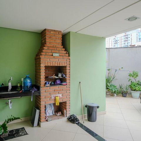 Casa à venda com 249m², 3 quartos e 3 vagasÁrea Externa
