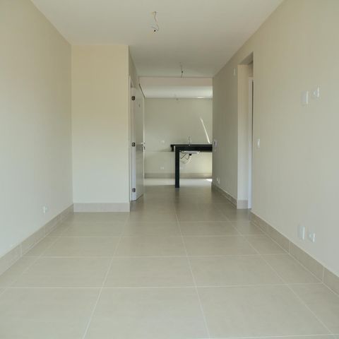 Apartamento à venda com 69m², 2 quartos e 2 vagasSala