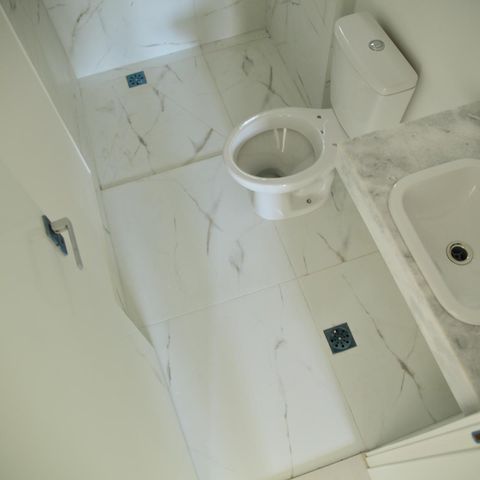 Apartamento à venda com 69m², 2 quartos e 2 vagasBanheiro