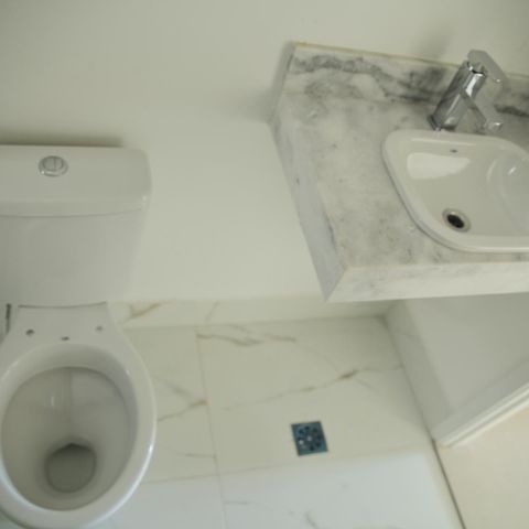 Apartamento à venda com 69m², 2 quartos e 2 vagasBanheiro