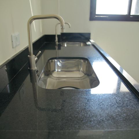 Apartamento à venda com 69m², 2 quartos e 2 vagasCozinha