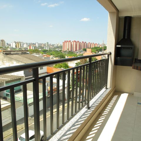 Apartamento à venda com 69m², 2 quartos e 2 vagasVaranda