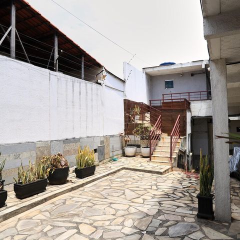 Studio à venda com 42m², 1 quarto e sem vagaEntrada