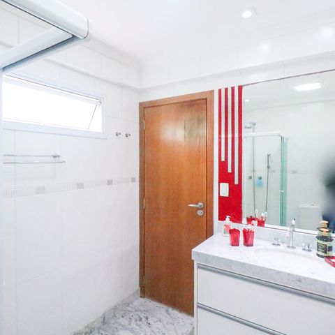Apartamento à venda com 188m², 3 quartos e 4 vagasBanheiro da Suíte 3