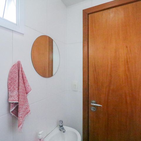 Apartamento à venda com 188m², 3 quartos e 4 vagasBanheiro de Serviço