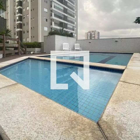 Apartamento à venda com 188m², 3 quartos e 4 vagasPiscina