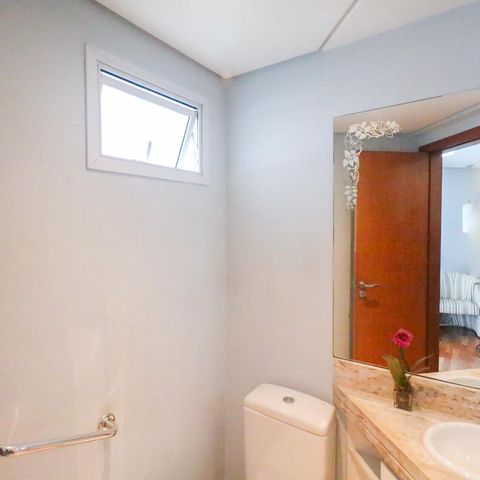 Apartamento à venda com 188m², 3 quartos e 4 vagasLavabo