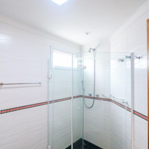Apartamento à venda com 188m², 3 quartos e 4 vagasBanheiro da Suíte 1