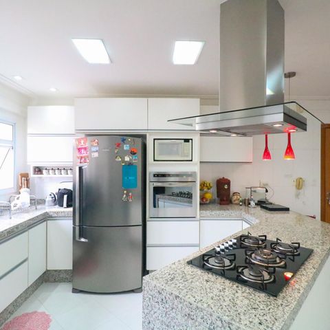 Apartamento à venda com 188m², 3 quartos e 4 vagasCozinha