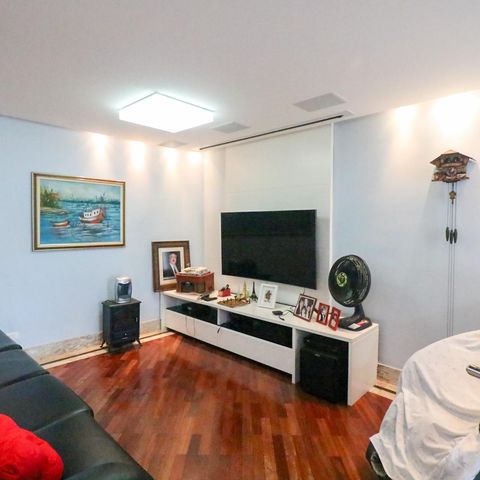 Apartamento à venda com 188m², 3 quartos e 4 vagasSala