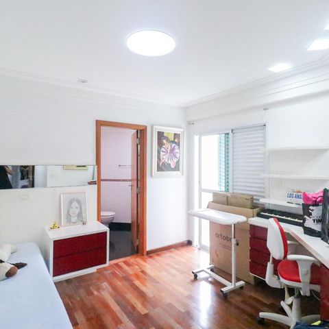 Apartamento à venda com 188m², 3 quartos e 4 vagasSuíte 1