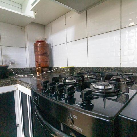Apartamento à venda com 50m², 2 quartos e 1 vaga Apartamento à venda com 50m², 2 quartos e 1 vagaCozinha e Área de Serviço