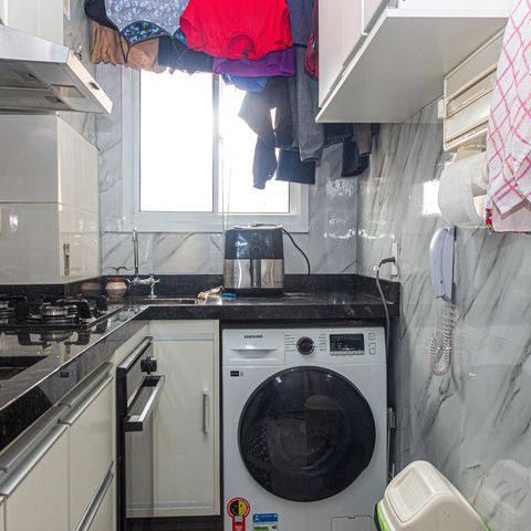 Apartamento à venda com 38m², 2 quartos e sem vagaCozinha e Área de Serviço