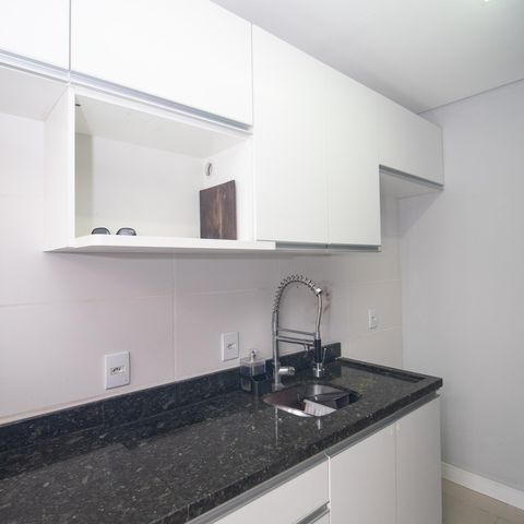 Casa à venda com 82m², 2 quartos e 2 vagas Casa à venda com 82m², 2 quartos e 2 vagasCozinha