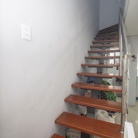 Casa à venda com 82m², 2 quartos e 2 vagas Casa à venda com 82m², 2 quartos e 2 vagasSala