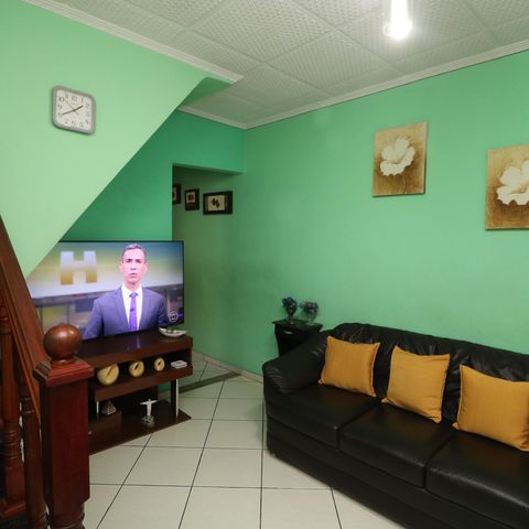 Casa à venda com 130m², 3 quartos e 1 vagaSala