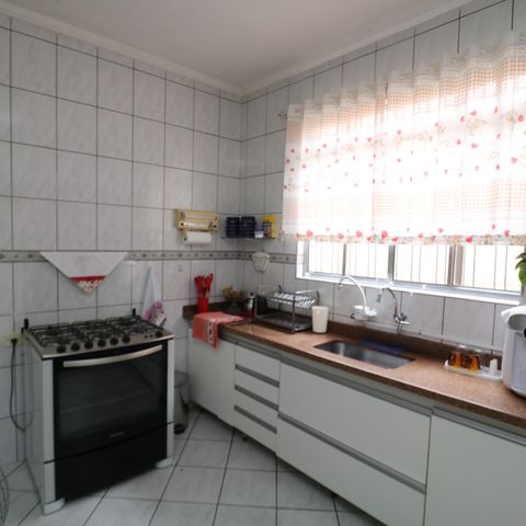 Casa à venda com 130m², 3 quartos e 1 vagaCozinha