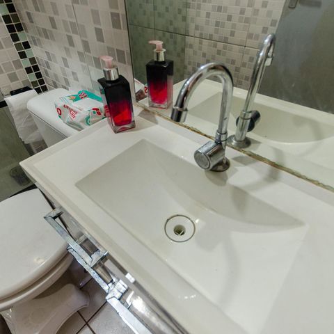 Apartamento à venda com 59m², 3 quartos e 1 vaga Apartamento à venda com 59m², 3 quartos e 1 vagaBanheiro