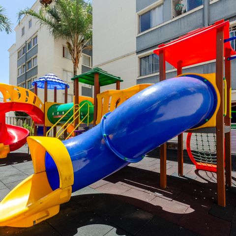 Apartamento à venda com 59m², 3 quartos e 1 vaga Apartamento à venda com 59m², 3 quartos e 1 vagaÁrea comum - Playground