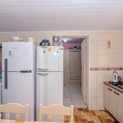 Casa à venda com 65m², 2 quartos e 1 vaga Casa à venda com 65m², 2 quartos e 1 vagaCozinha