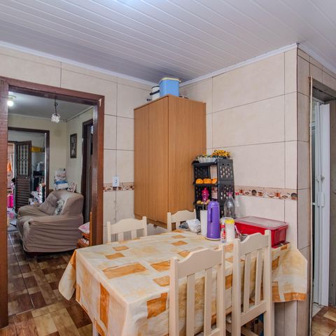 Casa à venda com 65m², 2 quartos e 1 vaga Casa à venda com 65m², 2 quartos e 1 vagaCozinha