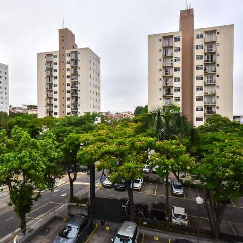 Apartamento à venda com 55m², 2 quartos e 1 vagaVista