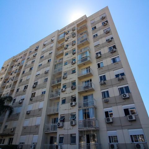 Apartamento à venda com 56m², 2 quartos e 1 vaga Apartamento à venda com 56m², 2 quartos e 1 vagaFachada do bloco