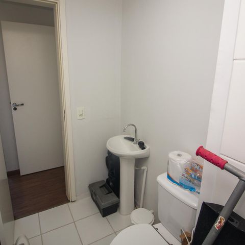 Apartamento à venda com 56m², 2 quartos e 1 vaga Apartamento à venda com 56m², 2 quartos e 1 vagaBanheiro da Suíte