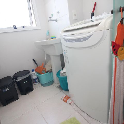 Apartamento à venda com 56m², 2 quartos e 1 vaga Apartamento à venda com 56m², 2 quartos e 1 vagaÁrea de Serviço