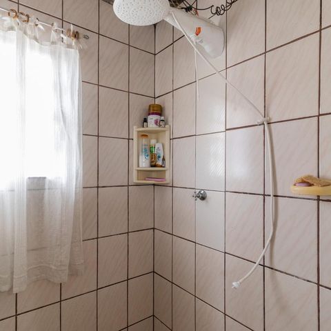 Casa à venda com 200m², 7 quartos e 5 vagas Casa à venda com 200m², 7 quartos e 5 vagasBanheiro Suíte 1