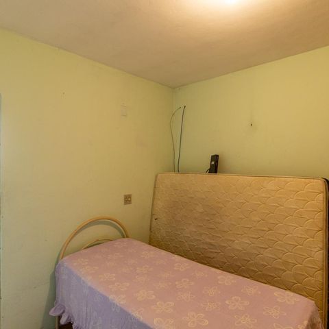 Casa à venda com 200m², 7 quartos e 5 vagas Casa à venda com 200m², 7 quartos e 5 vagasSuíte 3
