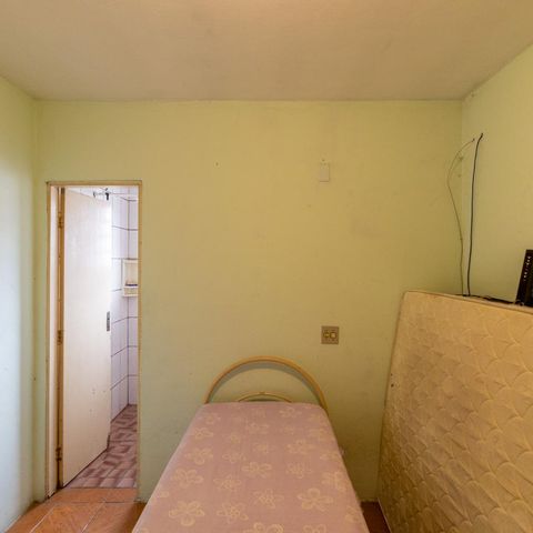 Casa à venda com 200m², 7 quartos e 5 vagas Casa à venda com 200m², 7 quartos e 5 vagasSuíte 3