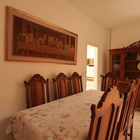 Casa para alugar com 180m², 3 quartos e 2 vagas Casa para alugar com 180m², 3 quartos e 2 vagasCopa