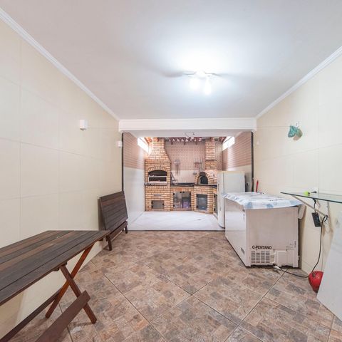 Casa para alugar com 190m², 3 quartos e 3 vagas Casa para alugar com 190m², 3 quartos e 3 vagasÁrea Gourmet